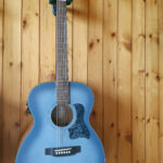 Harley Benton CLO-65SE Slate Blue Satin, vista frontale completa